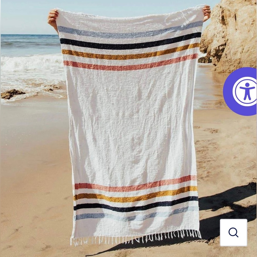 Sundream “Dawn” throw blanket. NWT